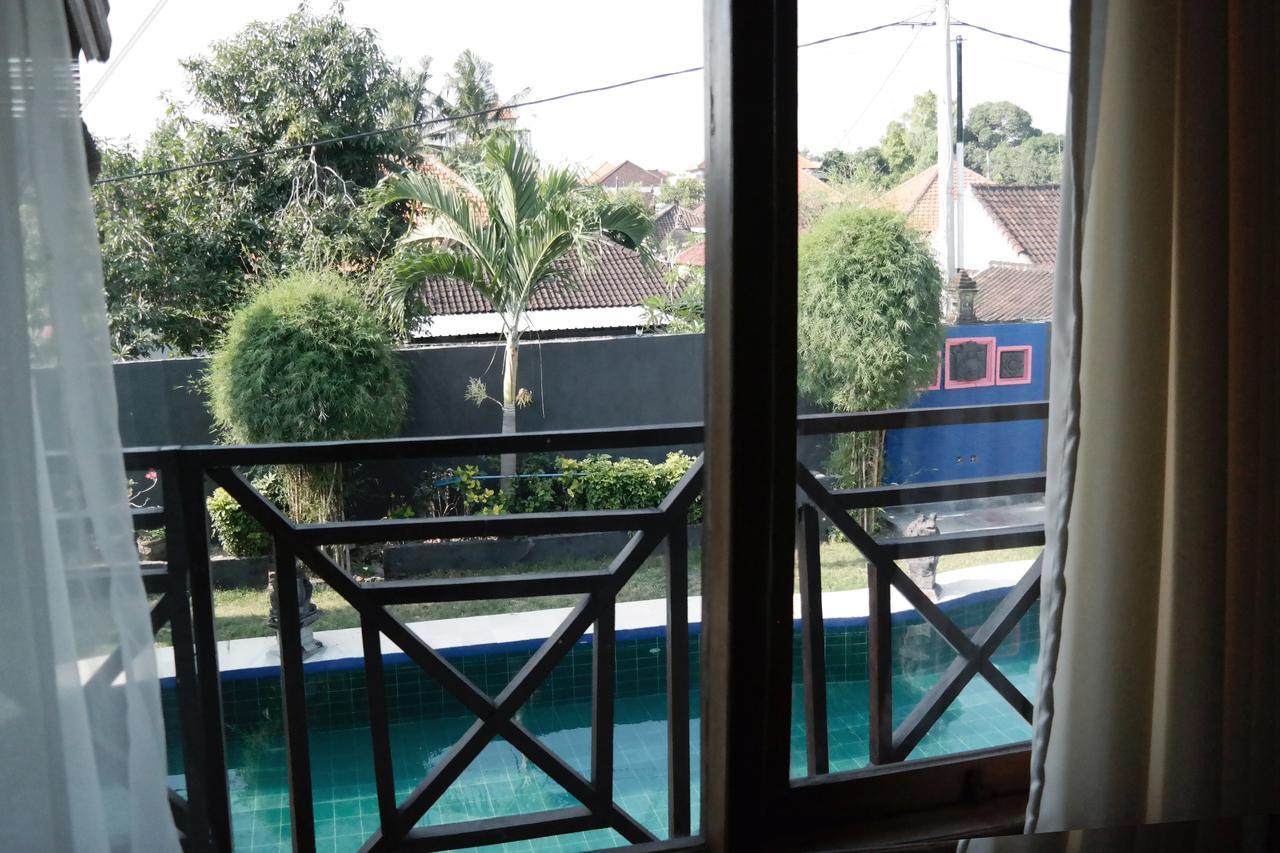 Tehila House Hotel Canggu Quarto foto